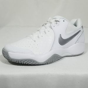 Nike Air Zoom Resistance Tennis Shoes Women's 6.5